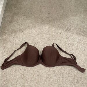 Preowned Freya Idol Underwire Molded chocolate brown T-Shirt Bras 34F